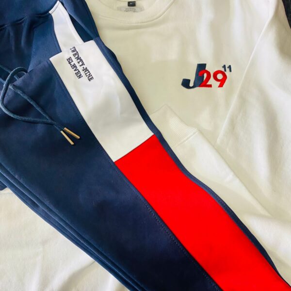 JEREMIAH TWENTY-NINE ELEVEN JOGGER PANTS W/ OVERSIZED DRAWSTRING SWEATSHIRT